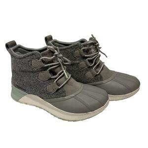 Sorel Womens Out N About III Classic Duck Winter Boots Dove Gray Rubber Size 9